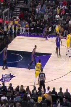 NBA常规赛 湖人VS国王 20241220