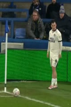 足总杯第三轮比赛 韦康比流浪者VS朴茨茅斯 20250111