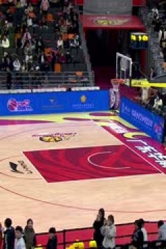 CBA常规赛第19轮 广东华南虎VS南京头排苏酒 20231219(明星视角-胡明轩)