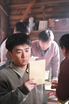 开货车的小镇青年